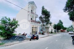 Bán nhà mới xây 1 trệt 2 lầu khu văn hoá tây đô hưng thạnh cái răng cần thơ. giá 5 tỷ 7