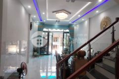 Trung tâm quận ngũ hành sơn nhà mới hiện đại, giá cả ngon bổ rẻ.