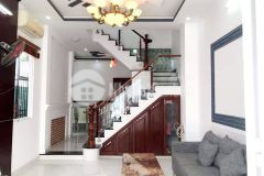 5,55 tỷ nhà đẹp shr mặt tiền hxh huỳnh tấn phát nhà bè 2 lầu 4pn 5mx12m.60m2.