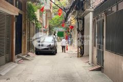 Bán nhà vương thừa vũ 36mx7 tầng mới tinh,thang máy, ô tô đỗ,kinh doanh 8.8tỷ