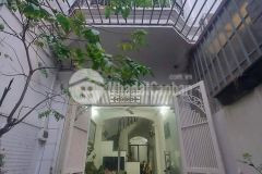 Giá rẻ nhất khu vực cần tiền bán gấp nhà bà triệu hà đông 46m 4 tầng giá 3.9 tỷ