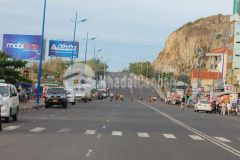 Cho thuê mặt bằng view biển 100 đường trần phú p.1