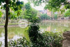 Bán nhà mới ở ngay 30m2 5tầng mt3.5m 3tỷ65 phố ngọc hà