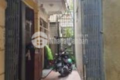 Bán nhà lô góc xuân thủy cầu giấy 3 mặt thoáng 35m2x4t hơn 3 tỷ