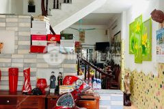 Bán nhà, giang biên dân xây đẹp 36m2, 4 tầng, 2.35 tỷ