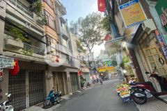 Hẻm xe hơi, ngang 6.5m, cao thắng