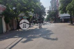 Đất mặt ngõ 42 thịnh liệt rộng hơn phố, 66m2, mt 4.1m, giá 9.8 tỷ, 0867195893