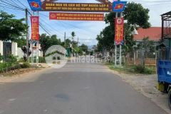 Bán nhanh lô đất mặt tiền nguyễn chí thanh thị trấn thạnh mỹ.giá 1 tỷ 400 triệu