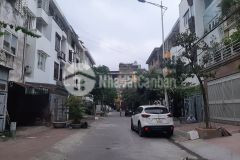 Cần bán nhà gấp phố chùa quỳnh 45m2 5tầng,kd,giá 6.8 tỷ