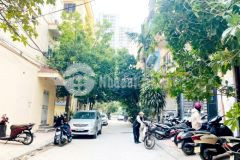 Siêu rẻ 3.7 tỷ kinh doanh phố lạc trung 48m2 vỉa hè ô tô tránh mặt tiền 4.4m