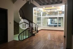 Hiếm nhà ngõ phố nguyễn đình hoàn cầu giấy. diện tích 63m2 5 tầng mặt tiền 5.4m giá 7tỷ 750