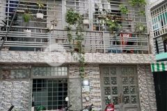 Nhà hẻm 334 chu văn an. 4.5x7m, 2 lầu, 3.2 tỷ. p12, bình thạnh