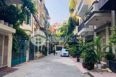 Nhà thuộc khu phân lô cán bộ cách mạng phố nguyễn thị định, khu phố tri thức, có nếp sống văn hoá.