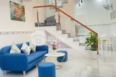 Bán nhà 42 hoàng hoa thám, 31m2, giá 3.55 bớt, p.7, bình thạnh