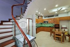 Bán nhà 5 tầng 50m2 phố đội cấn, ba đình. đoạn đường 2 chiều, ô tô dừng đỗ. gía 10 tỷ