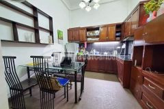 Chuyển nhượng nhà nguyễn chí thanh 3tầng x 45m2 ngõ ô tô tránh 30m ra phố giá 5.59 tỷ