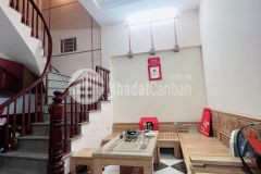 Nhà đẹp võng thị. gần phố. 15m ô tô tránh. dt thông số vuông đẹp. chỉ 5 tỷ 949tr