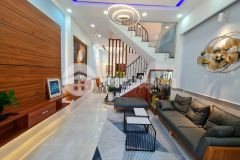 Bán gấp nhà hxh quang trung gò vấp 4x12m2 khu 4 tầng 4tỷ8.