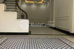 Ban nha mới thach ban long bien 39m x 5t, mt 5m, 20m ra mặt phố, 3.55 ty.