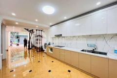 Bán nhà nguyễn trãi, 59m2, 5tầng, mt 5m, lô góc, nhỉnh 6 tỷ, 0925088355