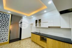 Nhà mới, ngõ thông cực gần phố nguyễn trãi, 36m, 5 tầng chỉ 4,3 tỷ