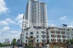 Liền kề hc golden 319, vị trí đắc địa, mặt đường 30m, 5 tầng, thang máy.