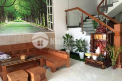 Bán nhà trưng nhị ô tô đổ cửa dt 123m2 giá 4.6 tỷ.