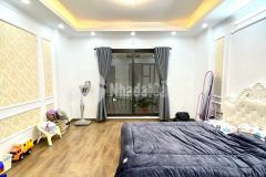 Bán nhà đẹp ở ngay, thụy khuê, tây hồ 45m2, 5 tầng, mt 4.5m, giá 4.02 tỷ lh 0836728388.