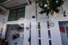 Nhà mới tinh tươm, dọn vào ở ngay, 40m2, 4 tỷ sổ trao tay.