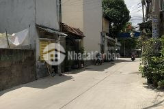 Mua nhà có dòng tiền ngay. gần 100m2, hẻm 1 xẹc 5m, chỉ 6 tỷ trần thị hè, quận 12. lh 093.4749.575