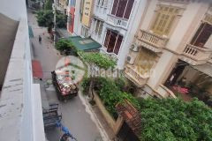 Chỉ 3.55tỷ, phân lô, ô tô vào nhà, 50m thẳng tắp đường đôi kim đồng, hà nội. lh0911834048