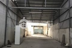 Cho thuê kho diện tích 300m2, đường nguyễn văn linh, giá 12 triệu.