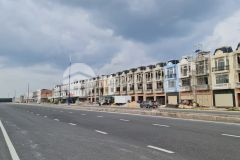 Đất mặt tiền kinh doanh ngay tttm vincom