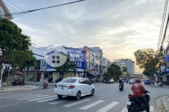 Bán nhà 2 tầng gần phan đăng lưu chỉ 5.x tỷ