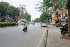 Bán tòa nhà mặt phố nguyễn văn cừ, long biên. vỉa hè 6m, 6 làn oto, kd. 125m2 7t 40 tỷ