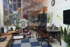 Bán nhà xuân đỉnh 35m2 x5t giá 3.7 tỷ, ngõ nông, gần chợ, bãi oto.