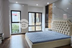 Cần bán nhà 53 ngõ 68 cầu giấy ô tô 10m, ngõ ba gác kinh doanh dt 48m5 tầng5.5 tỷ 0911346986