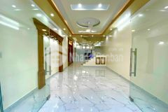 Nhà 4 tầng sân cổng riêng cực đẹp nha