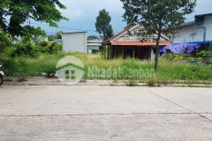 Vỡ nợ vì luna tôi bán lại 450m2 đất khu dân cư trong chợ giá 1.5 tỷ