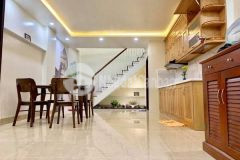 Úi giời ôi cực hiếm nhà 5 tầng phú lương, oto đỗ cửa, nhỉnh 2 tỷ