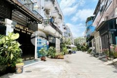 Nhà 3tầng đường huỳnh tấn phát nhà bè 3 x 10 đường nhựa 6m giá 2tỷ420.