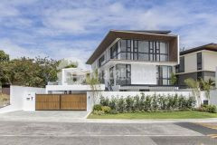 Bán biệt thự mặt tiền đường nguyễn hới,hướng tây bắc.