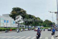 Bán nhà vuông a4 không lộ giới hẻm 8m vỉa hè như mt nối tktq với bbtt cách aeon 50 chỉ 8.2 tỷ