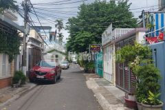 Bán nhà mt châu thượng vănô tô ngủ trong sân80m22.95 tỷ0985810183