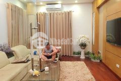 Nhỉnh 4 tỷ có nhà 30m2x5t tại cầu giấy ngõ to tthangwr tắp cách phố 30m kinh doanh sầm uất