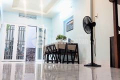 Bán 142 cô giang phú nhuận 40m2 4 tầng đúc 5.6 tỷ 888151856 quân.