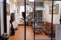 Bán nhà trưng nhị ô tô vào nhà diện tích 130m2 giá 4.6 tỷ.