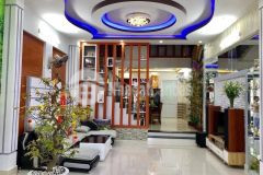 Chính chủ chào bán, nhà mặt phố, bố làm to, mặt tiền 6m cực đẹp.