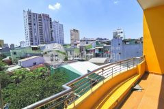 Bán nhà nguyễn văn linh 2 mặt thoáng3 tỷ. 0985810183