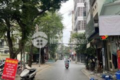 Bán gấp khu huỳnh thúc kháng giá 10,5 tỷ, 45mx5 tầng, oto đỗ, 2 thoáng